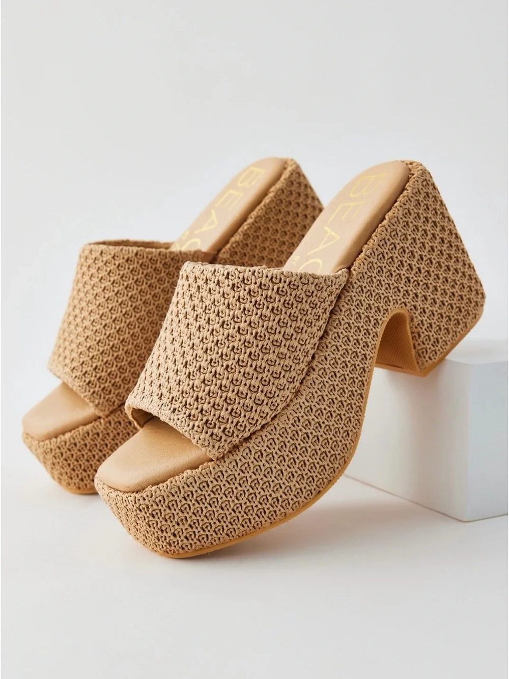 Beach By Matisse Como Beige Platform Slide Mule Heels for Women